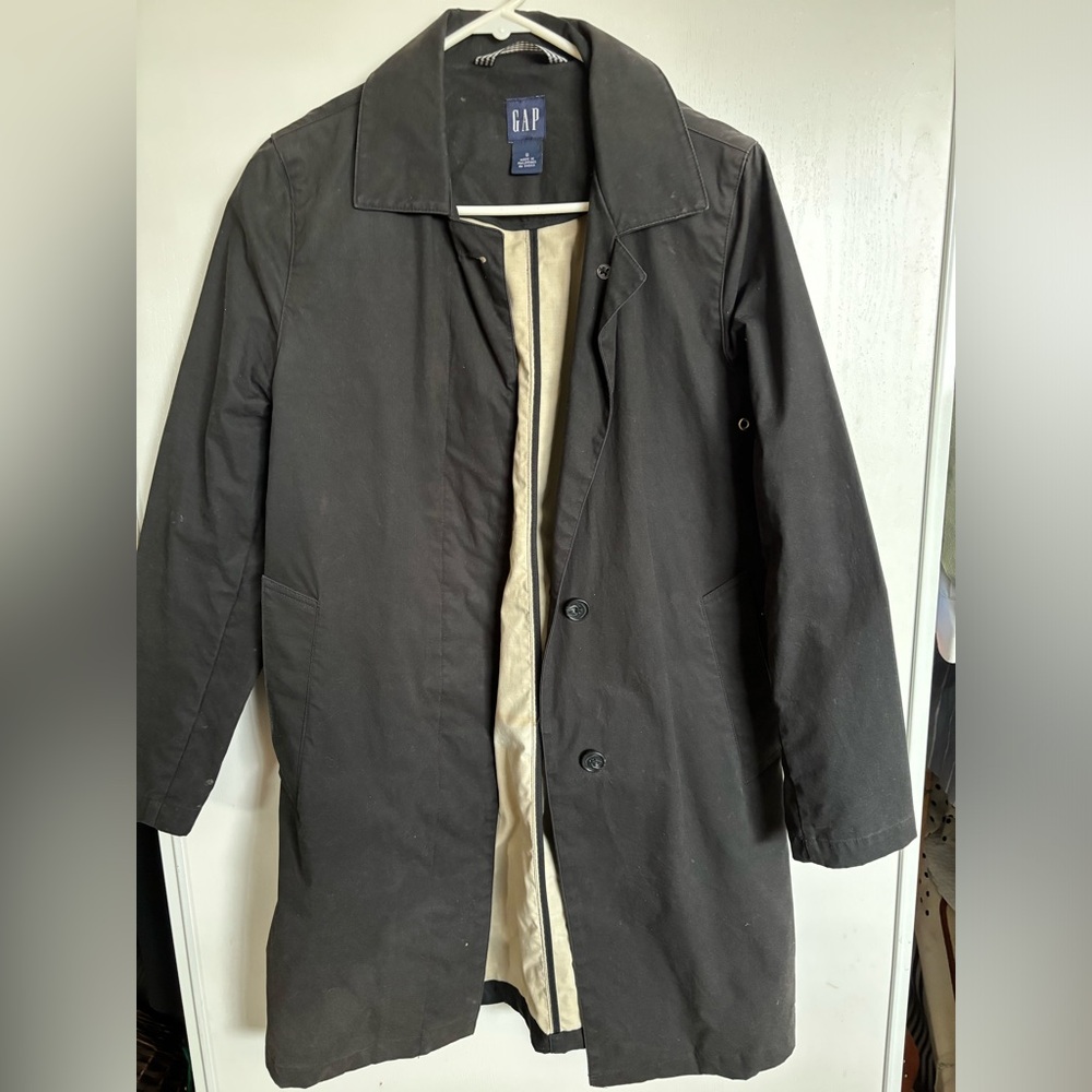Gap Women's S Raincoat Black 3/4 Length 2 Button Down Lined Oversized